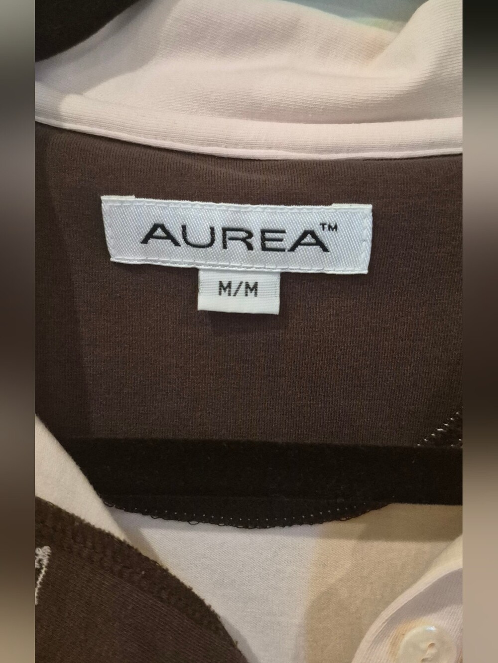 Aurea Short Sleeve Polo. Size M - Picture 4 of 4